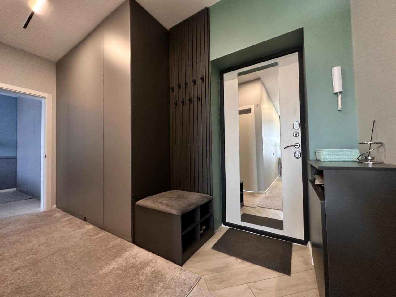 Атлант, Нижняя Мега, Комната Для Девушек Only For Girls Apartment Almaty Exterior photo